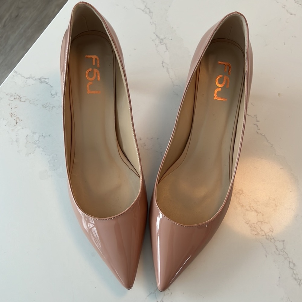 FSJ Nude pump Size 11 / 12